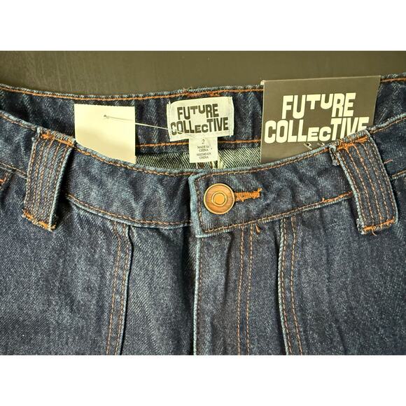NWT The Future Collective Women’s jeans size 2 high rise, straight leg - Picture 3 of 5